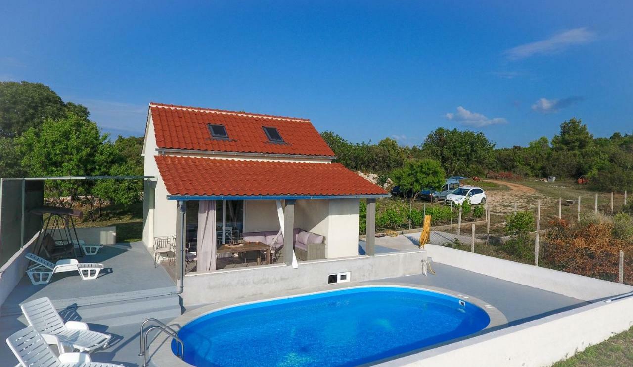 Villa Baras Garden - House With Pool Mirce Exterior foto
